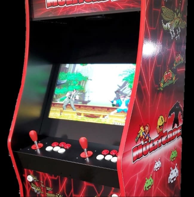 2 Player Upright Arcade with 24" Monitor 1300 games